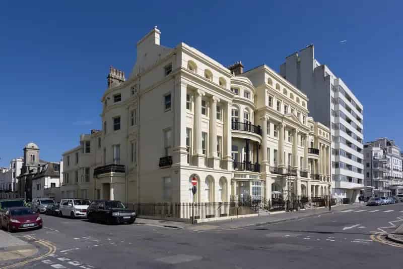 2 Bedroom Flat for Sale in Brighton Hove