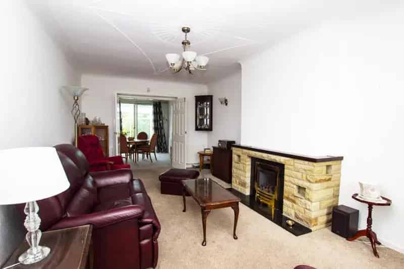 3 bedroom House
 For Sale 
Total Size: 1140 SQ FT