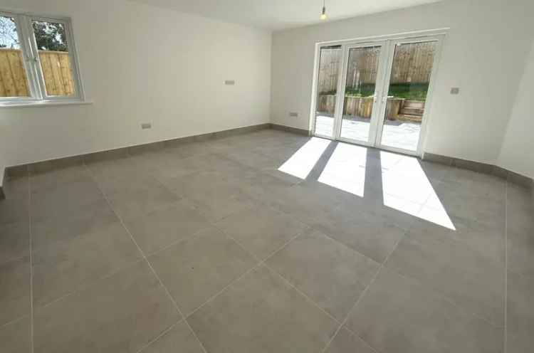 3 Bedroom House Near Town Center