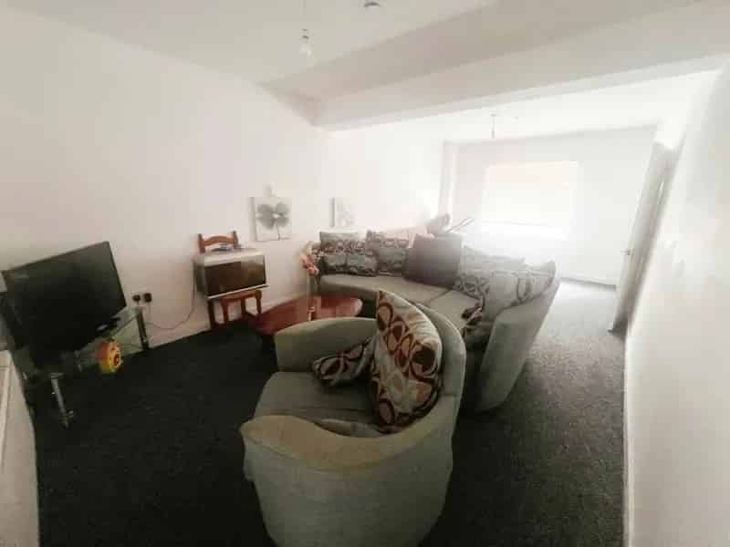 4 Bedroom Terraced House Investment Opportunity