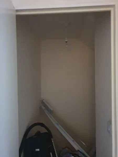 Flat For Rent in North East Derbyshire, England