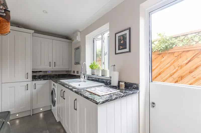Detached House for sale with 4 bedrooms, Hepworth