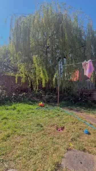 2 Bed Semi Detached House with Double Driveway and Large Outhouse