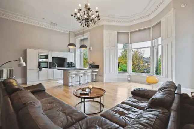 Town house for sale in Beaconsfield Road, Kelvinside, Glasgow G12