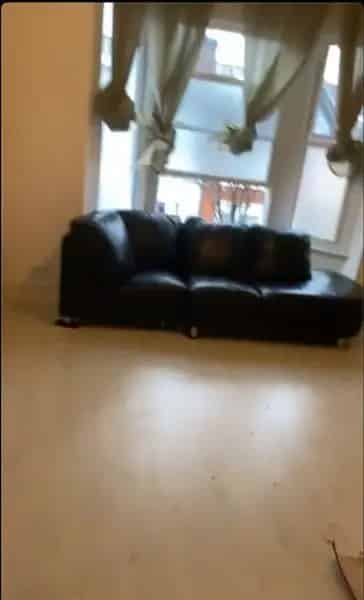 Victorian House Conversion Near Gym and School