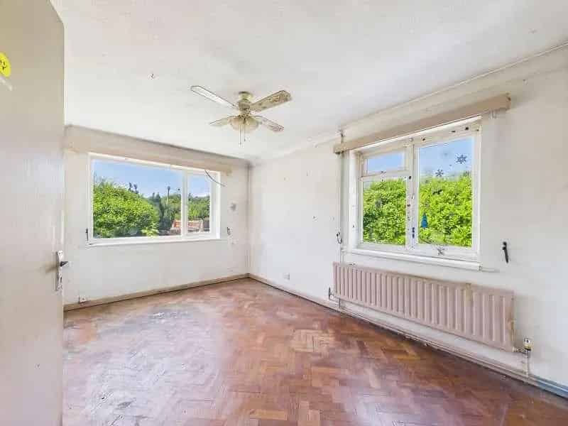 4 Bed Detached Bungalow For Sale