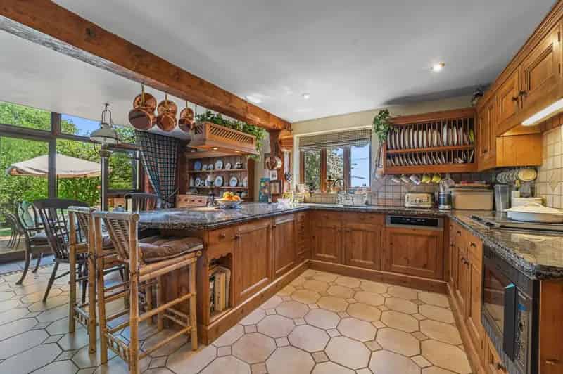 5 Bedroom Barn Conversion Colchester Road Peldon