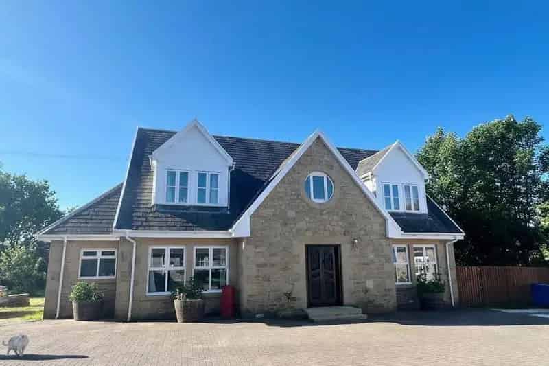 5 Bedroom Detached House for Sale in Scotland
