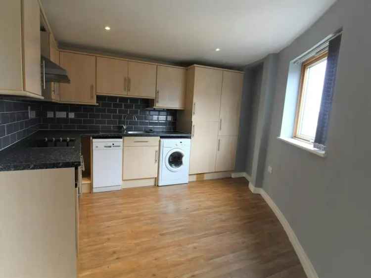 Flat For Sale in Ipswich, England