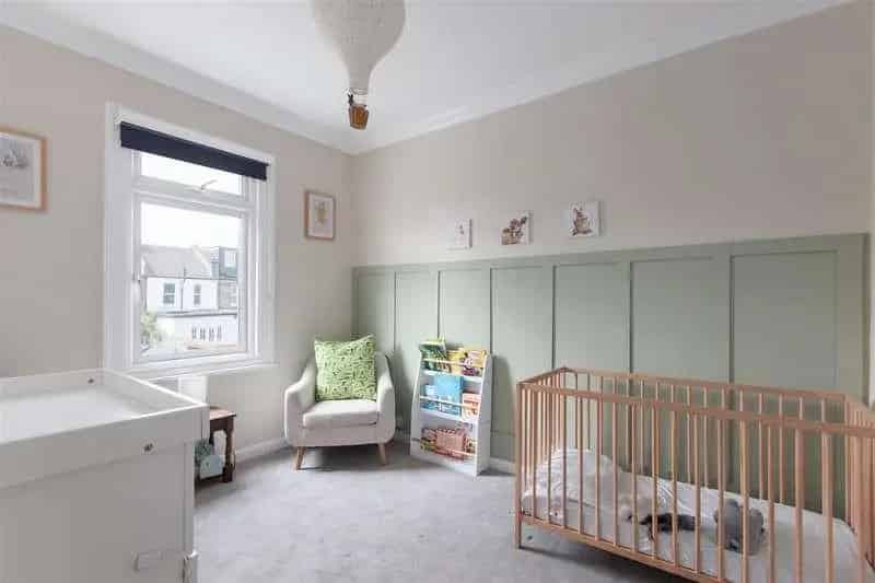 3 Bed House for Sale Near Raynes Park Station
