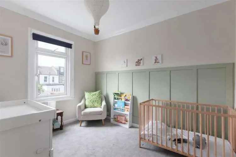 3 Bed House for Sale Near Raynes Park Station