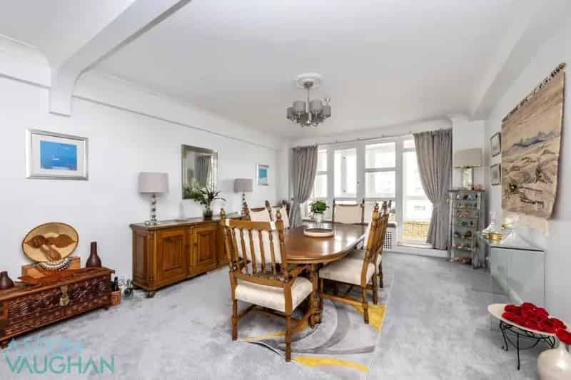 3 Bedroom Apartment for Sale