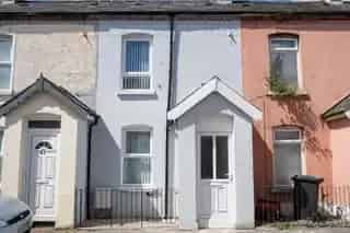 2 Bed Furnished Mid Terrace House East Belfast
