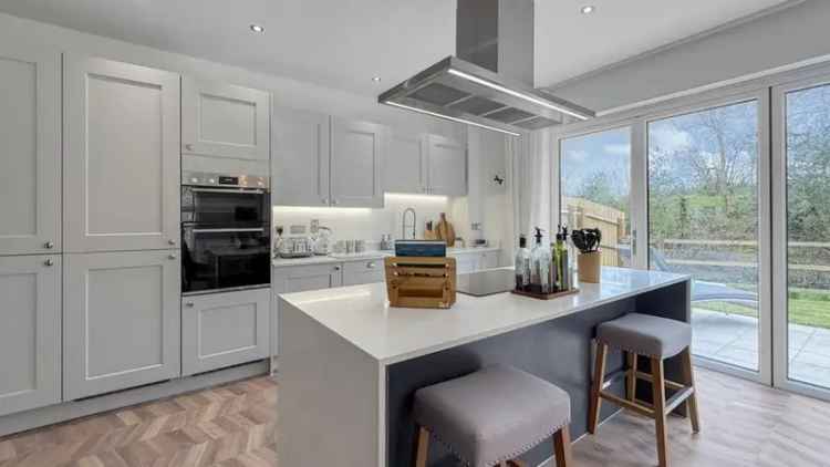 4 Bedroom Detached House River Wylye Views