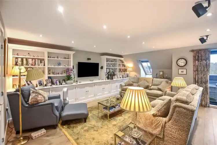 3 Bedroom Penthouse Apartment Bexley Village