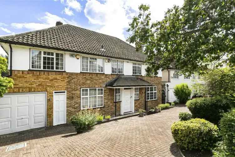 5 Bedroom Detached House for Sale Hadley Wood