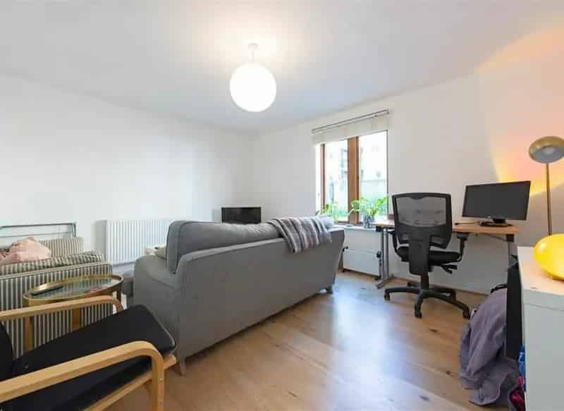 Two Bedroom Apartment Near Bethnal Green Station