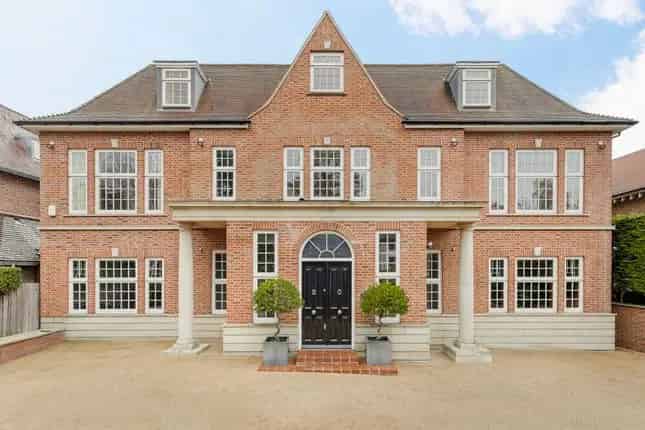 Luxury 8-Bedroom Home for Sale on The Bishops Avenue