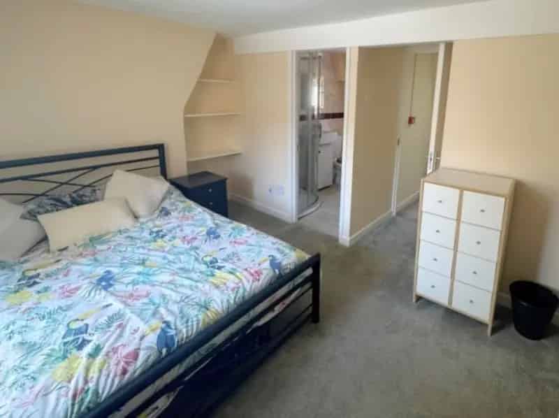 1 Bedroom Flat To Rent Available 09062025