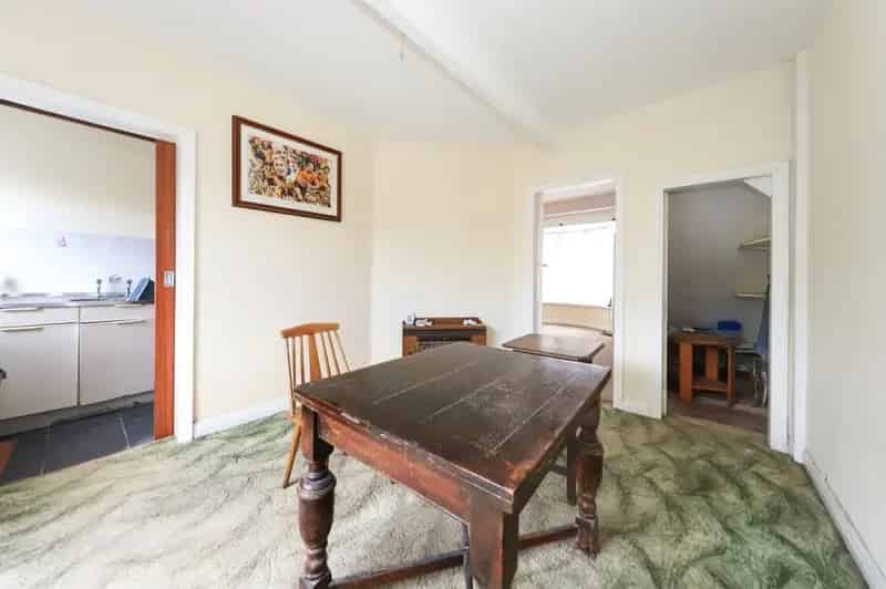 Three Bedroom Extended Semi Detached House Popular Residential Location