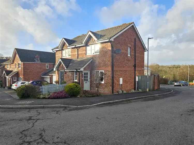 2 bedroom semi-detached house for sale