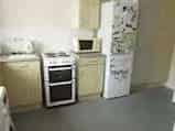 2 Double Bedroom House with Private Garden and Parking Near Beach and Schools