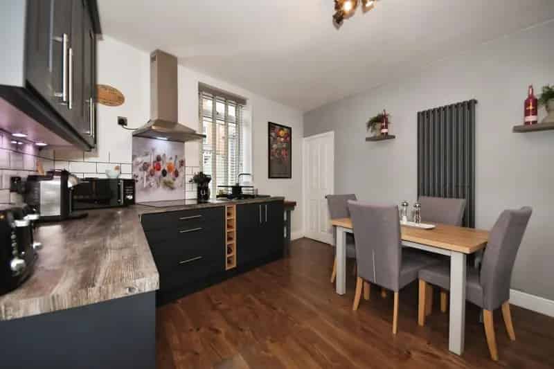 3 Bedroom House For Sale in Brampton