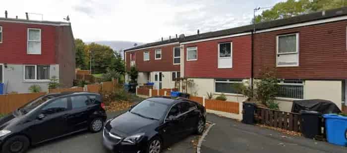 3 bed house in Murdishaw