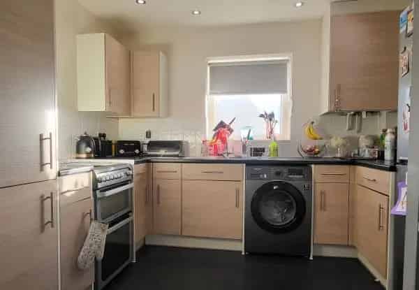 2 Bed Flat Near King Will - New Build