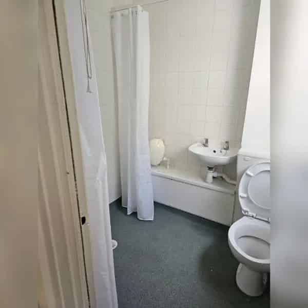 Lovely 1 Bedroom Flat in Lakenham Near Amenities