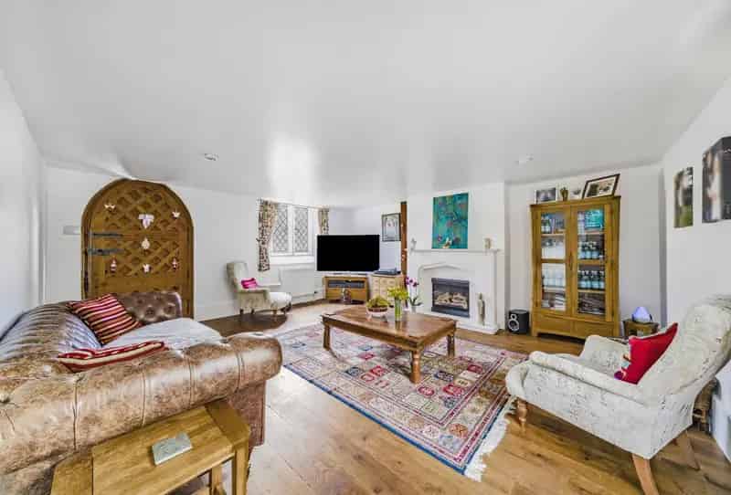 3 Bedroom Cottage For Sale No Onward Chain