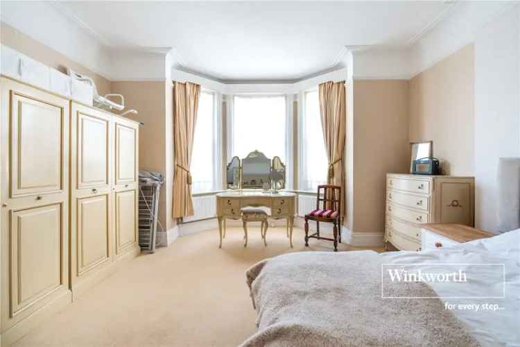 2 Bedroom Apartment Bournemouth Sea Views Garage Parking