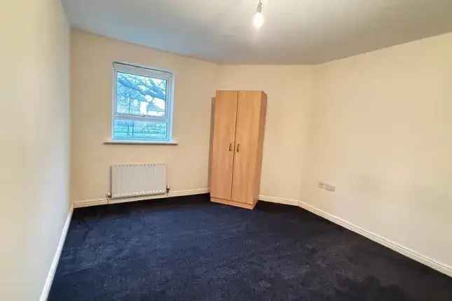 Maisonette for Rent Kenmore Avenue Kenton HA3