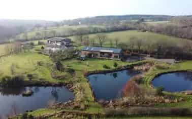 Swallow Barn Modern Barn Conversion 10.68 Acres