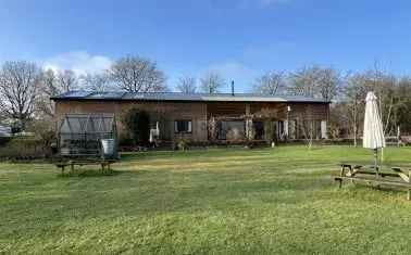 Swallow Barn Modern Barn Conversion 10.68 Acres