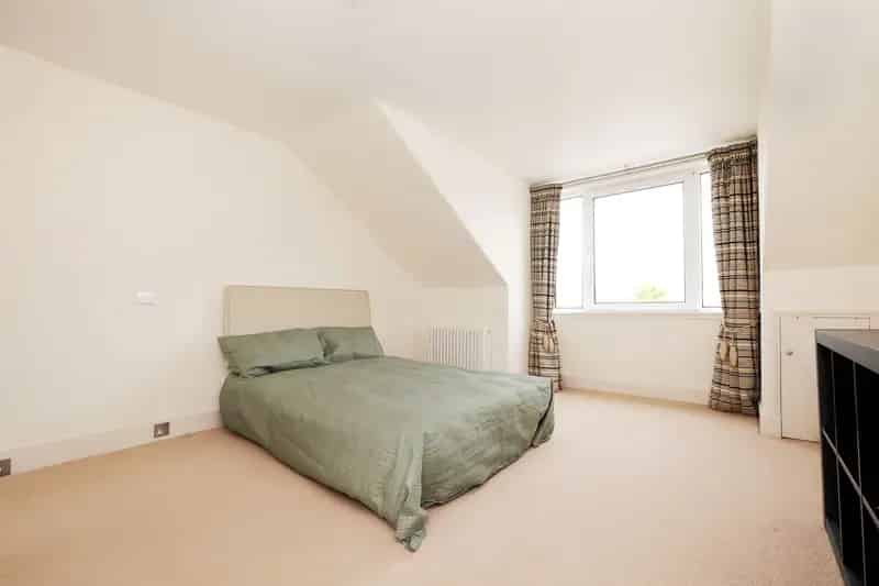 4 Bedroom Double Upper Apartment West End Aberdeen