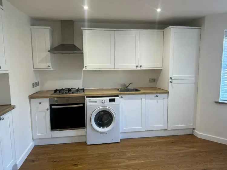 2 Bedroom Flat Available Now