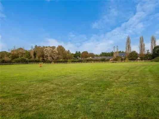 Spacious Stone Barn Conversion with 3.4 Acres