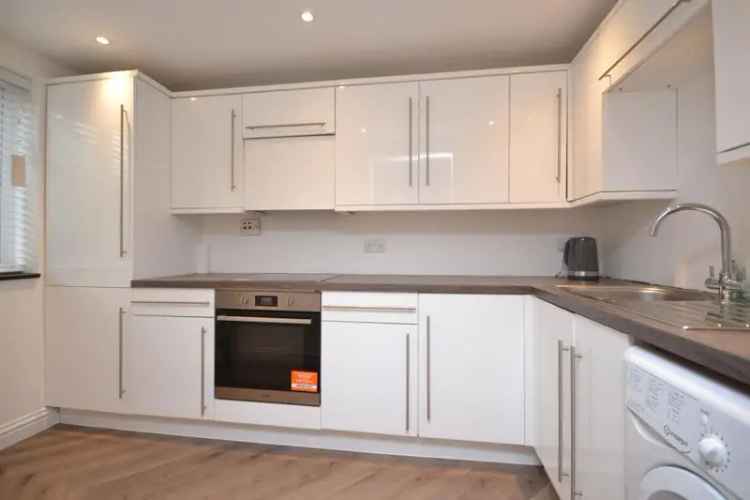 1 Bedroom Apartment for Sale Near Shenfield High Street