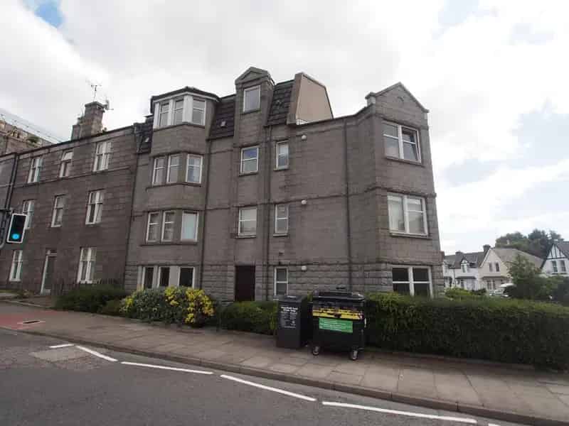 2 Bedroom Flat to Rent in Aberdeen