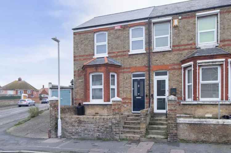 3 Bedroom Semi Detached House For Sale in Margate