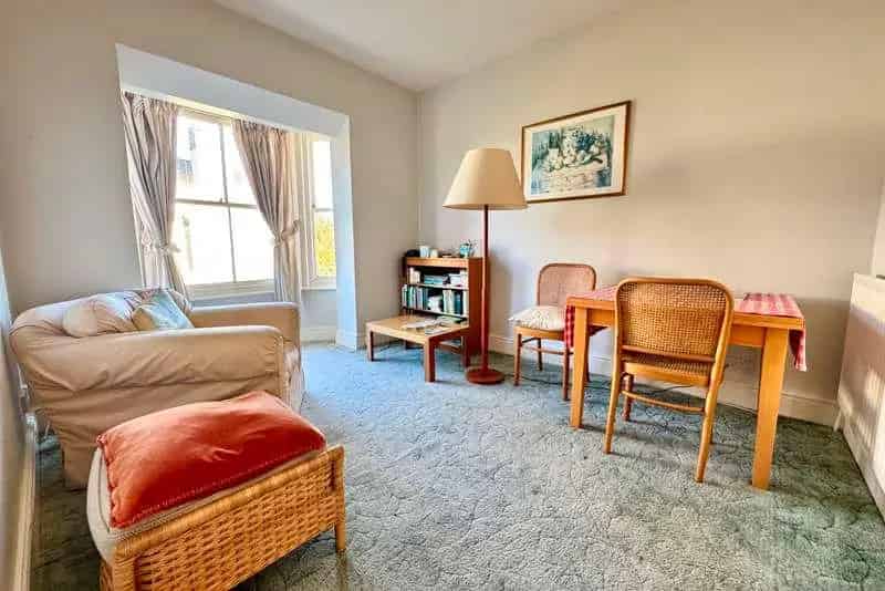 1 bed flat for sale