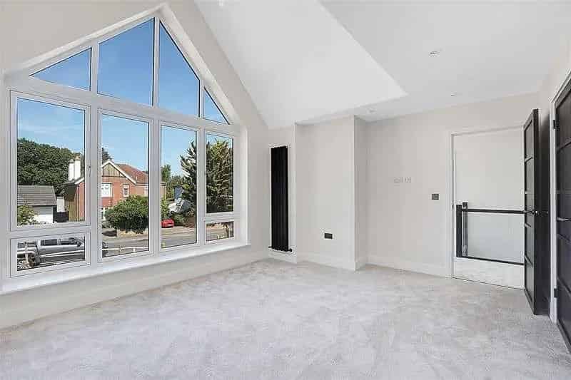 5 Bed Detached House for Sale Rainham