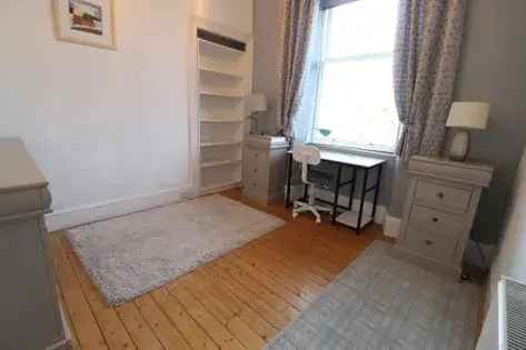 2 Bedroom Furnished Flat in Aberdeen Rosemount