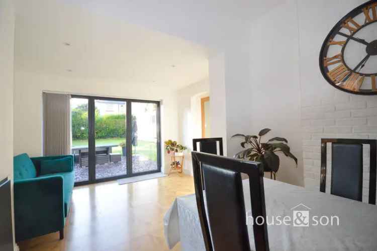 6 Bedroom Detached House For Sale - Recently Renovated
