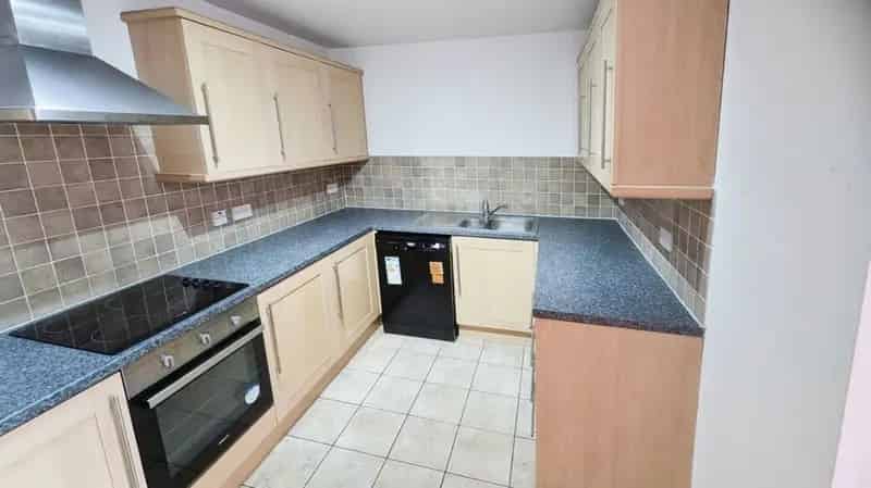 2 Bedroom Apartment for Sale Elland West Yorkshire
