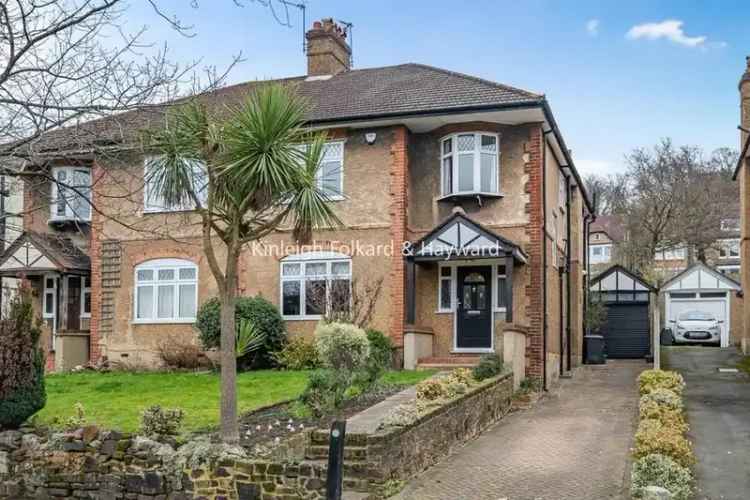 4 Bedroom Semi-Detached House for Sale in Shortlands