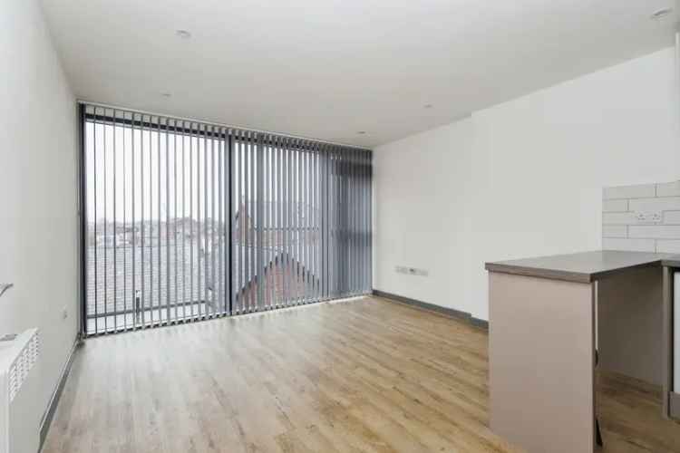 Flat For Sale in Manchester, England