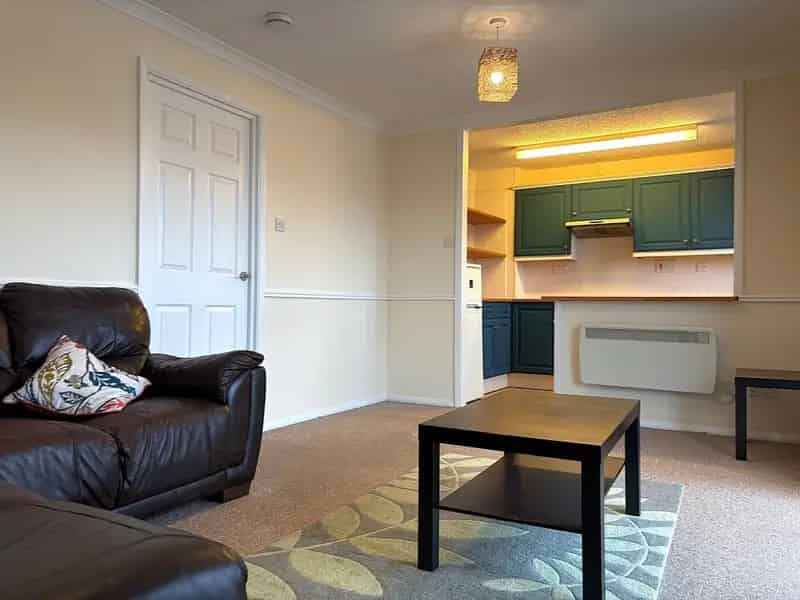 1 Bedroom Flat Marina View Furnished Parking Zero Deposit Available