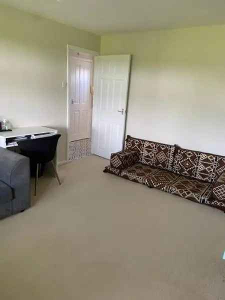 Flat For Rent in South Ribble, England